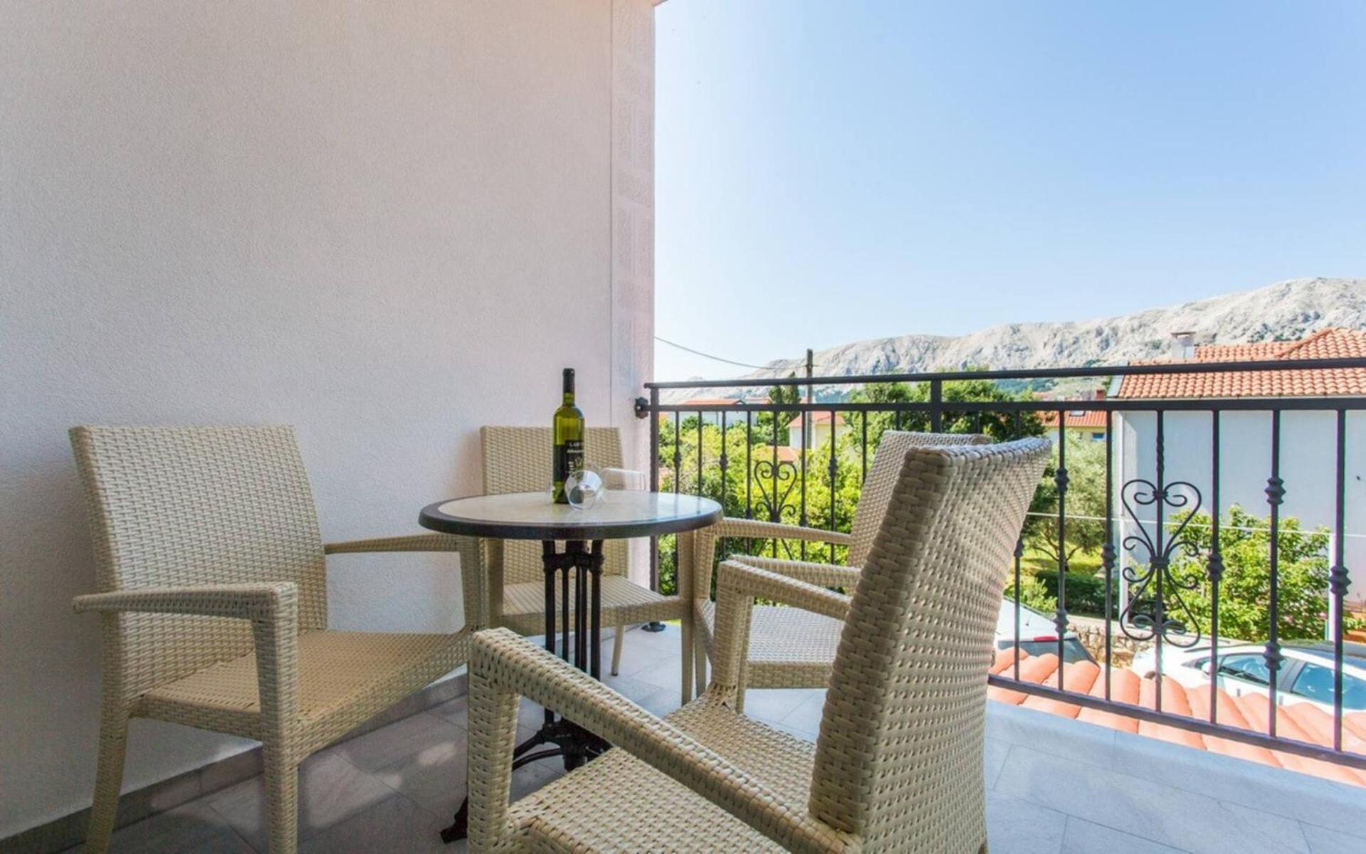Apartments Bernardeta 1 Baška Exterior foto